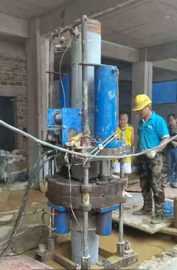 信阳师河区静压桩加固