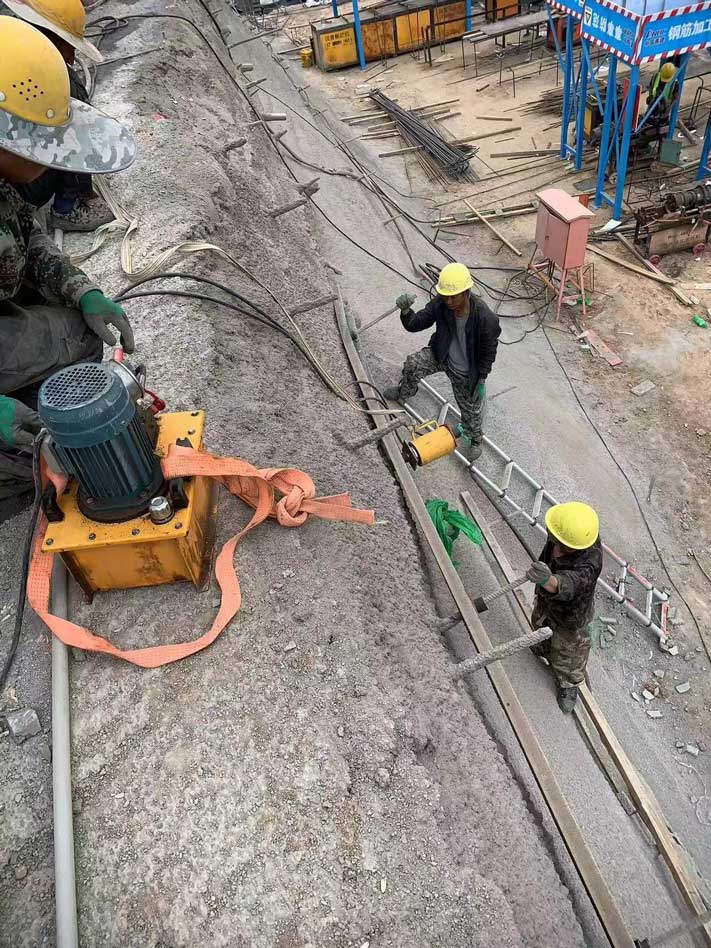 信阳师河区预应力锚杆
