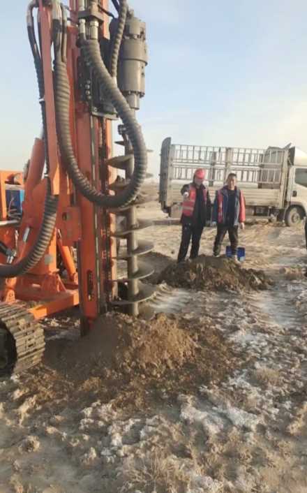 信阳师河区光伏桩